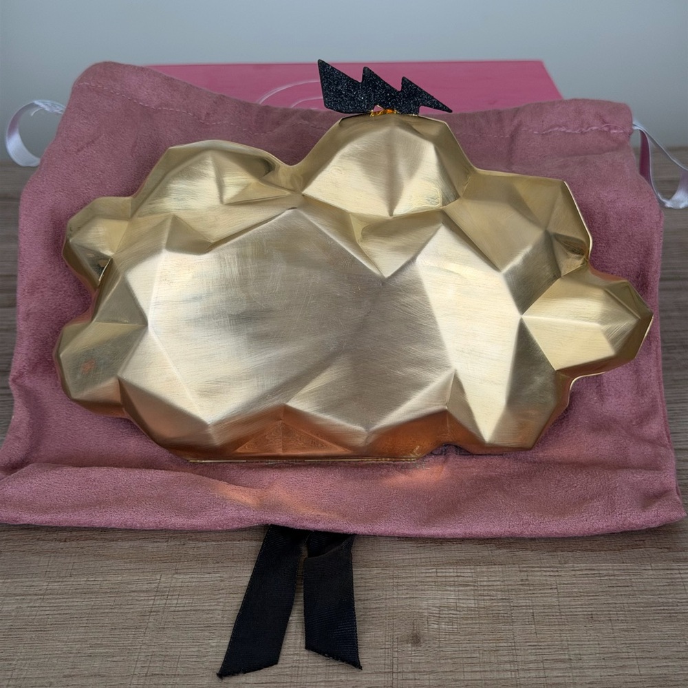 Benedetta Bruzziches Gold Cloud Clutch Minaudière w Chain